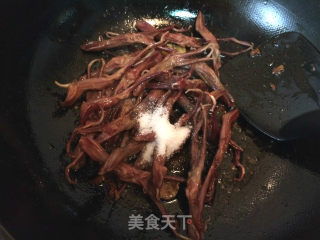 红烧鸭舌的做法步骤：7