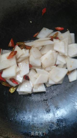 箩卜炒肉的做法步骤：3