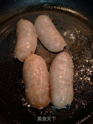 香肠煎蛋的做法步骤：3