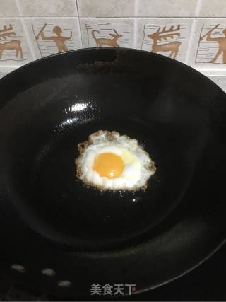 鸡蛋面的做法步骤：3