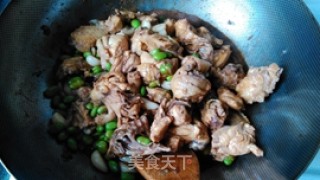 童子鸡烧毛豆的做法步骤：8