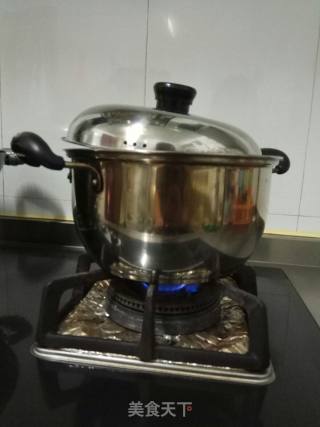黄豆柚皮龙骨汤的做法步骤：6