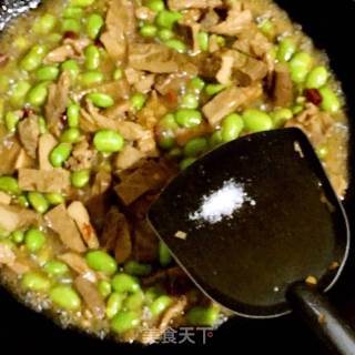 香干毛豆炒肉丝的做法步骤：9
