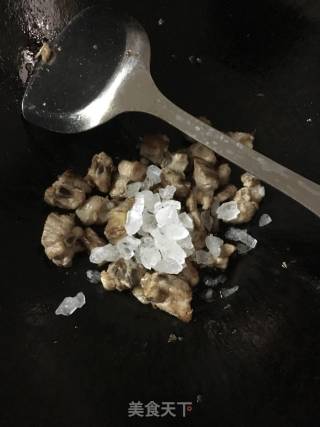 糖醋排骨的做法步骤：5