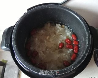 薏米红枣银耳羹的做法步骤：5