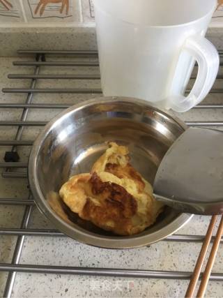 丝瓜玉米煎鸡蛋的做法步骤：3