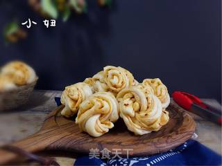腐乳红油花卷的做法步骤：1