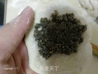 广东点心---芝麻花生核桃包子的做法步骤：10