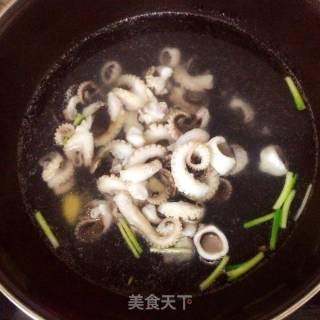 白灼章鱼的做法步骤：5
