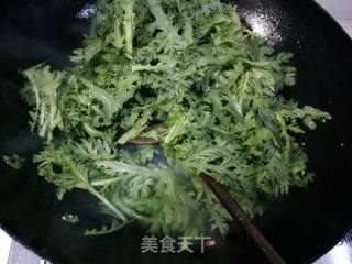 十分钟快手菜蒜蓉茼蒿的做法步骤：5