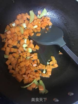 西红柿牛腩汤的做法步骤：5