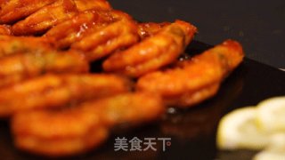 红颜酱㸆大虾的做法步骤：10