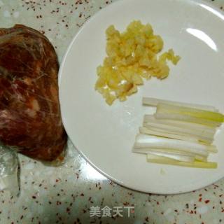 肉末茄条的做法步骤：2