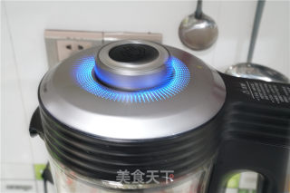 牛肉芹菜煎饺的做法步骤：5