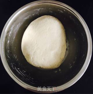 韭菜鸡蛋蒸饺的做法步骤：1