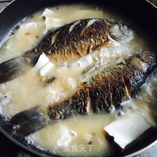 鲫鱼豆腐汤的做法步骤：10