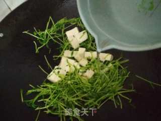 豆苗炒豆腐的做法步骤：7