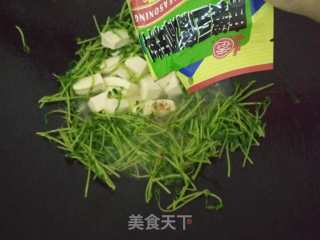 豆苗炒豆腐的做法步骤：9