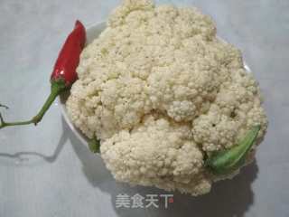 素炒椰菜花的做法步骤：1