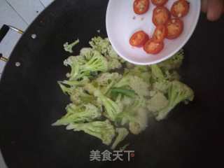 素炒椰菜花的做法步骤：6