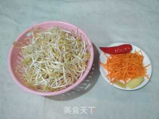 炒银芽的做法步骤：1