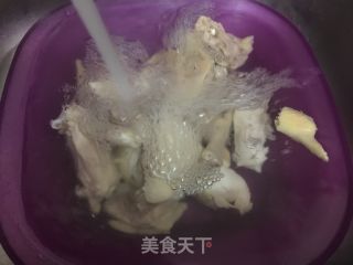 坤博砂锅--银耳鸡汤的做法步骤：8