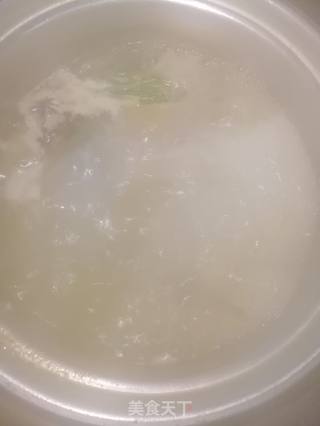 肉皮冻的做法步骤：5