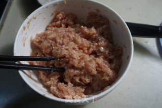 番茄肉丸汤的做法步骤：2