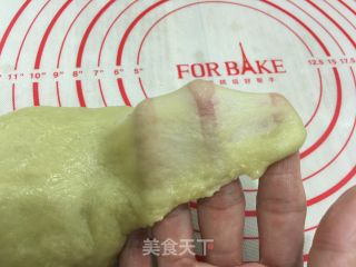 黑豆沙酥饼的做法步骤：4