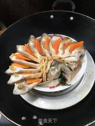 孔雀开屏鱼的做法步骤：8