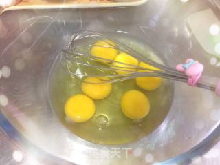 奶黄流沙月饼的做法步骤：11
