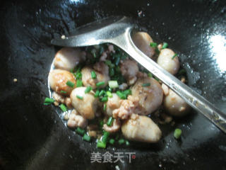 肉末炒芋艿的做法步骤：12