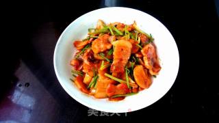 杏鲍菇盐煎肉的做法步骤：7