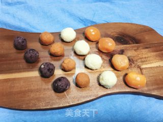 鲜米月饼的做法步骤：2