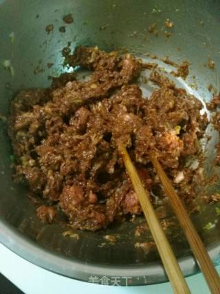 番茄味的馄饨面的做法步骤：1