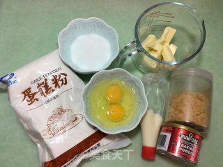 肉松夹心玛德琳蛋糕的做法步骤：1
