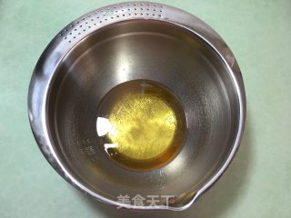 广式豆沙月饼的做法步骤：2