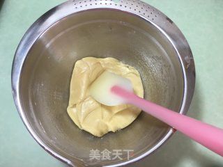 广式豆沙月饼的做法步骤：5