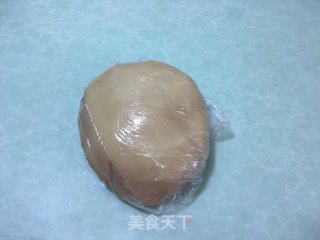 广式豆沙月饼的做法步骤：6