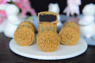 广式豆沙月饼的做法步骤：23