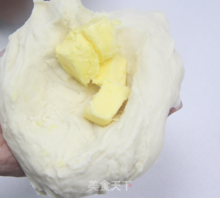 萌趣造型的挤挤面包，家有小宝的怎能错过呢？的做法步骤：3