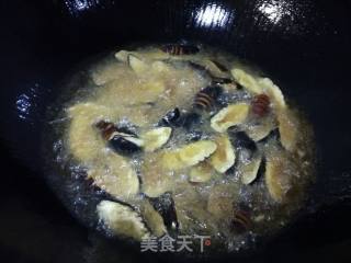 干煸蚕蛹的做法步骤：8