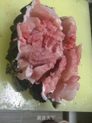 鳄鱼肉的家常做法的做法步骤：1