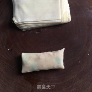 香煎馄饨皮土豆春卷的做法步骤：10