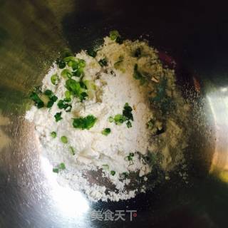 肉松鸡蛋卷饼的做法步骤：2