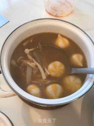 蘑菇海鲜味噌汁的做法步骤：9