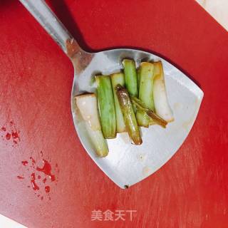 红烧鲫鱼的做法步骤：4
