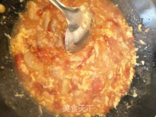西红柿鸡蛋面鱼汤的做法步骤：12