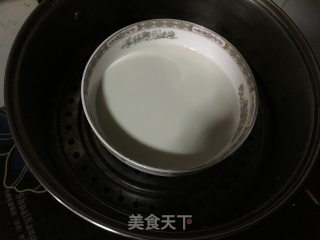 加了雪媚娘的蛋黄酥的做法步骤：5