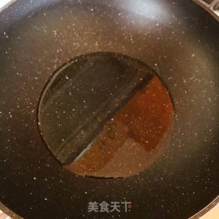 木耳香菇炒蛋的做法步骤：5